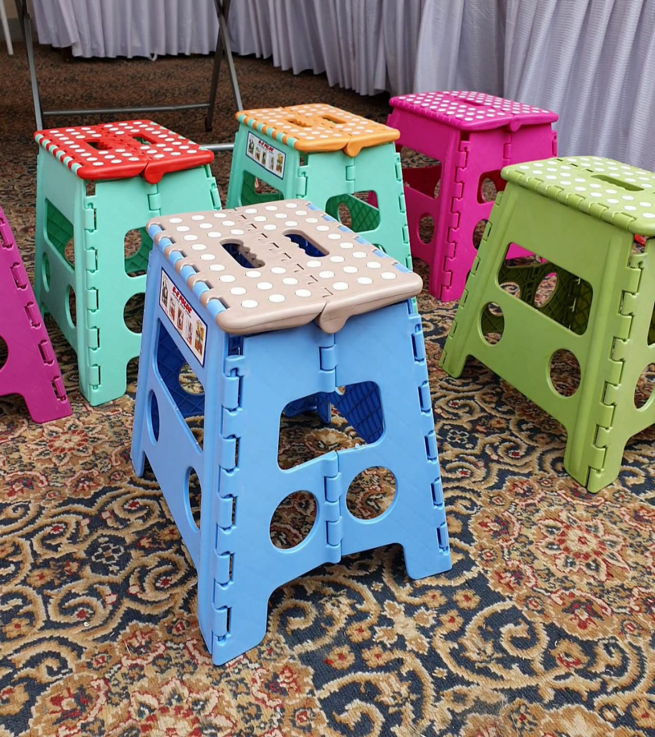 FOLDING STOOL.