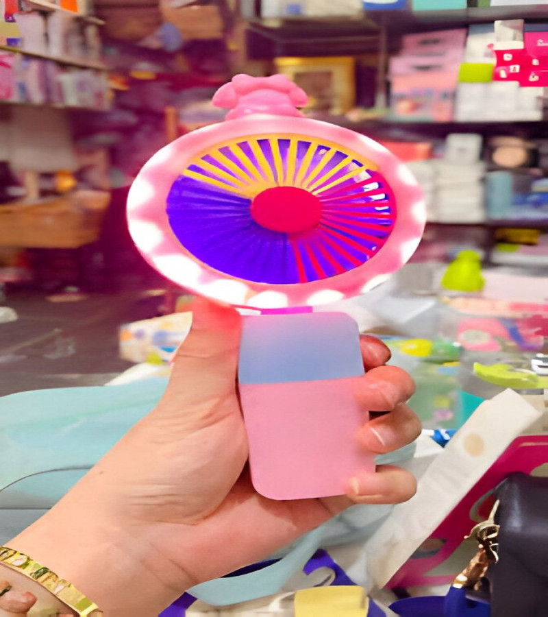 Rechargeable Handy Sharp Lightening Effect Fan Quantity